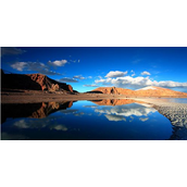 世界之最：海拔最高的咸水湖——纳木错湖