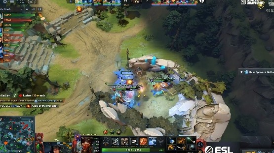 《DOTA2》2023 柏林Major赛报：莫言中单隐刺戏耍对手 y队冰魂辅助转核 LGD1-0EG