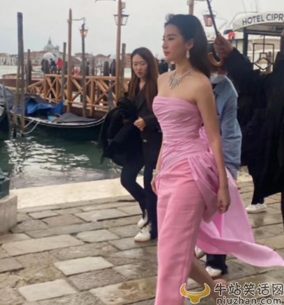 刘亦菲近况曝光