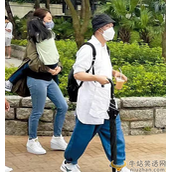 张卫健与张茜离婚了吗?张卫健携神秘母女游船神情紧张，疑有私生子