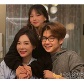 陈数几个孩?14岁养女近照曝光，穿超短裙舞池跳舞显成熟