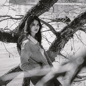 巨蟹座女生携男票遭遇旧爱会怎样？巨蟹女恋爱后的表现