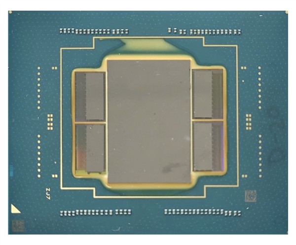 Intel开发RISC架构处理器：独一无二的8核心528线程