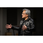 NVIDIA CEO黄仁勋卖出8.9万股股票：三天轻松赚了3.1个亿