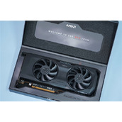 比RTX 4070更强更便宜！AMD RX 7800 XT公版图赏