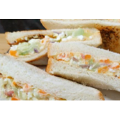 三明治里面可以放什么食材（三明治食材选择指南）