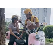 丈夫带着抑郁症妻子一起送外卖 内幕曝光简直太意外了