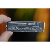 读取7000MB/s！699元长江存储致态Ti600 2TB SSD图赏