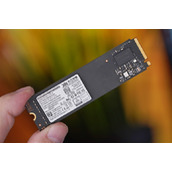 狂飙7000MB/s！长江存储PC411 1TB SSD图赏