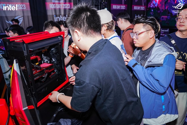 潮酷燃爆蜀地 英雄汇聚玩家国度！ROG DAY 2023暨英特尔新品玩家体验会成功举行