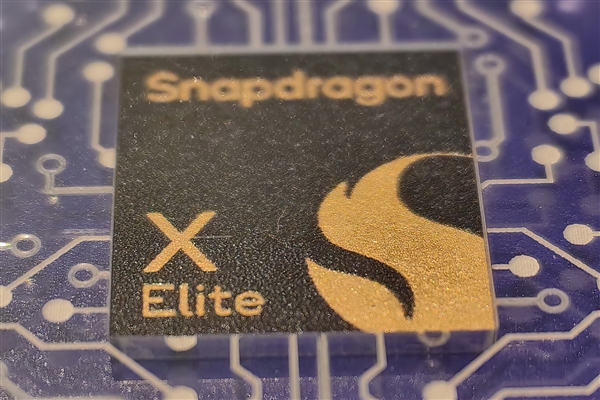 同样12核心 骁龙X Elite跑分超越i7-12700K！28W击败190W