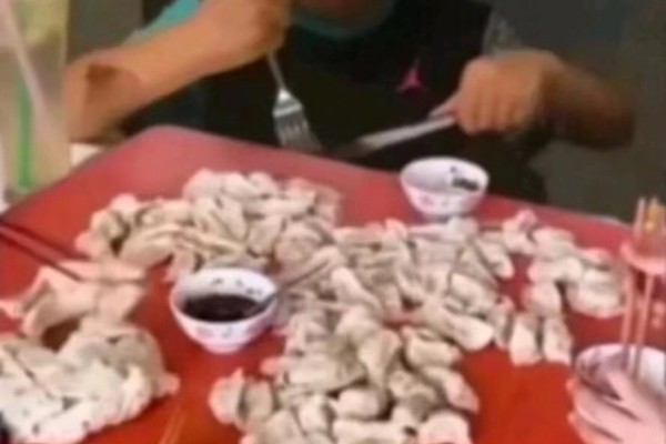 桌饺网络梗推荐