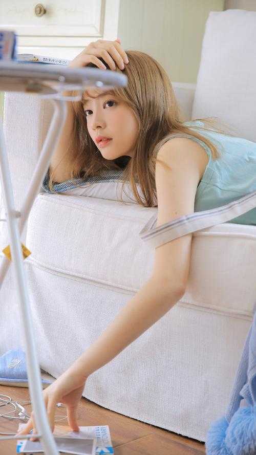 精品文公开穿越者：文化入侵平行蓝星