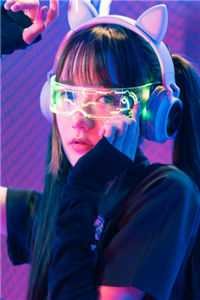 都市医武狂枭精品篇