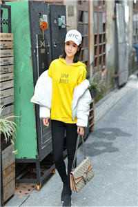 公开穿越者：文化入侵平行蓝星畅销巨著