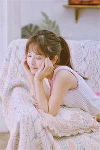 捡了个肚兜，里面住了个男人完整作品