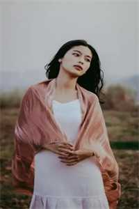 不是吧！，开局被美少女倒贴全文