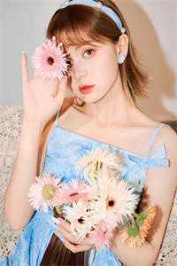 全集小说推荐美女找上门？拜托跟你网恋是我师父