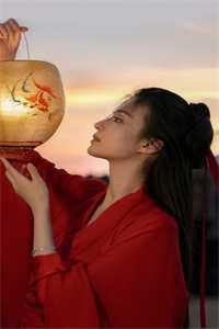 畅读精品高冷女神爱上我