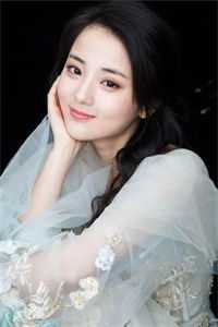 官场：部长女儿爱上我完整版