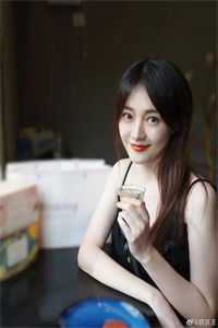 精选篇章阅读反派跟班：每周刷新一个神级技能