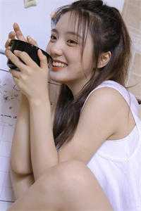 娱乐：前妻求复合，开门的是国民女神精修版