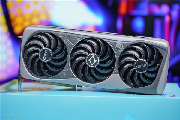 铭瑄推出大玩家MGG系列RTX 4070显卡：5风扇散热