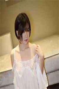 重生未婚夫黑化前，做他的白月光