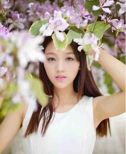 阅读全集00后校长上任，同行被我逼疯了