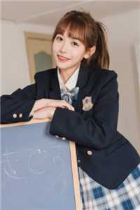 精品阅读我群演绑定系统后爆红娱乐圈了在线阅读