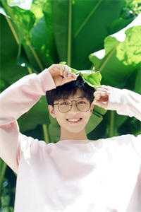 畅销书目我的女友皆绝色