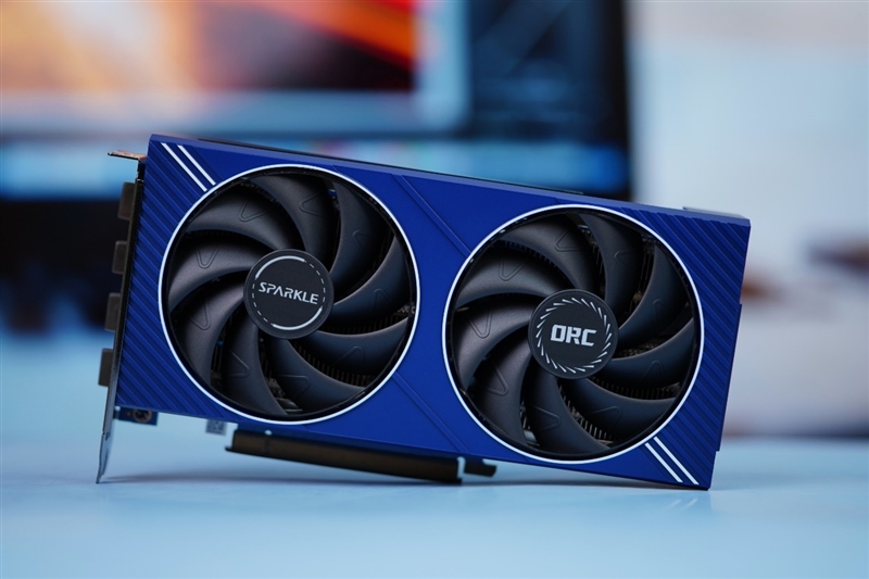 Intel显卡新军！撼与Arc A750 Orc OC评测：1799元性能媲美RTX 3060
