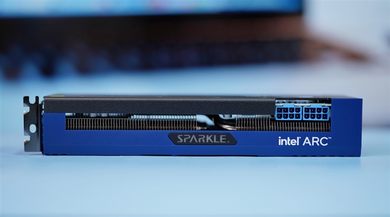Intel显卡新军！撼与Arc A750 Orc OC评测：1799元性能媲美RTX 3060
