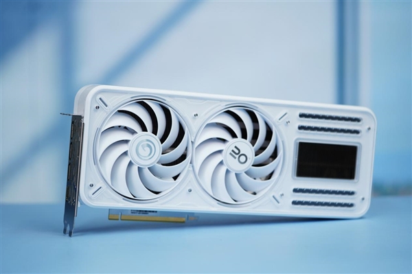 纯白高颜值！影驰20周年款RTX 4070显卡图赏