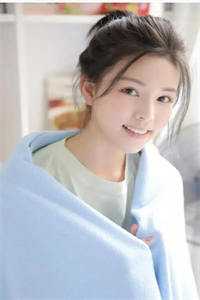 神级选择：开局和校花贴贴小说