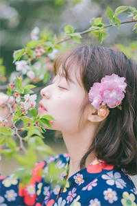 重生八零：被九个女儿团宠了精品全集