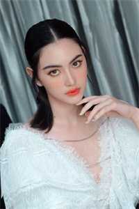 答应好友的委托后，意外觉醒系统小说全文