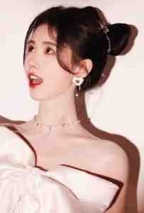 我代神明，行走人间文章精选阅读