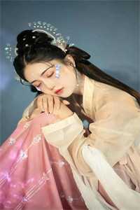 畅读佳作推荐人到中年：青云万里