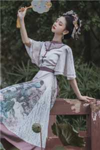 重生：开局收获校花妈妈大师级秘书！精品选集