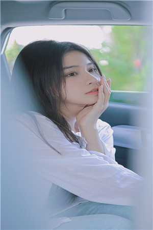 畅读佳作反向带球跑：女总裁你往哪逃