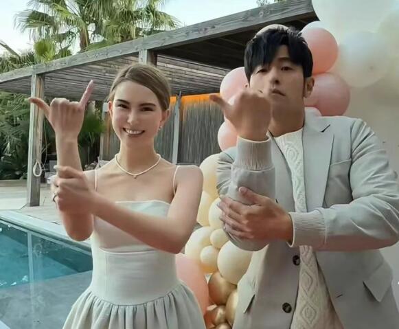 周杰伦分享婚姻长久的秘诀：老婆开心 生活开心