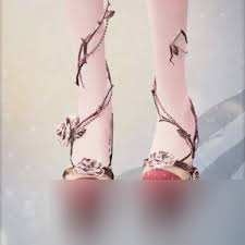 无限暖暖烁金新蕾属性如何