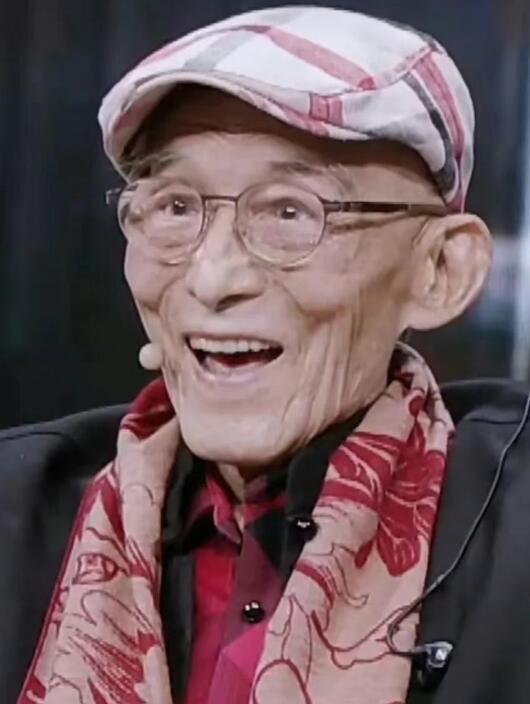 “济公”游本昌：年初时差不多“死”了一次