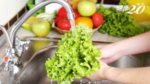 洗菜浸泡越久越干净是真的吗