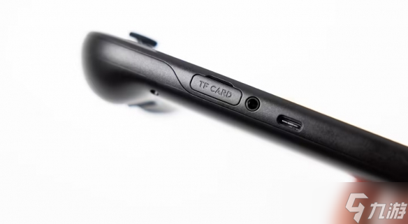 Retroid Pocket 6最终版可流畅运行 PS2/Switch 游戏