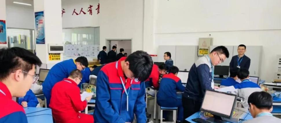 探秘师范技能大赛青岛攻略（青岛之行，揭秘师范技能大赛的胜利密码）-第1张图片-