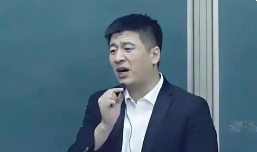 张雪峰是干嘛的？张雪峰因为什么走红？心源猝紧该怎么急救？