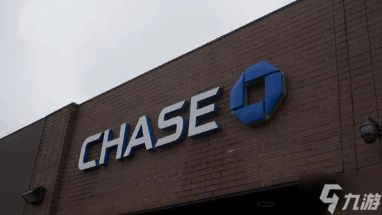 纽约劫匪仅凭手写纸条抢五家银行 最少到手24刀