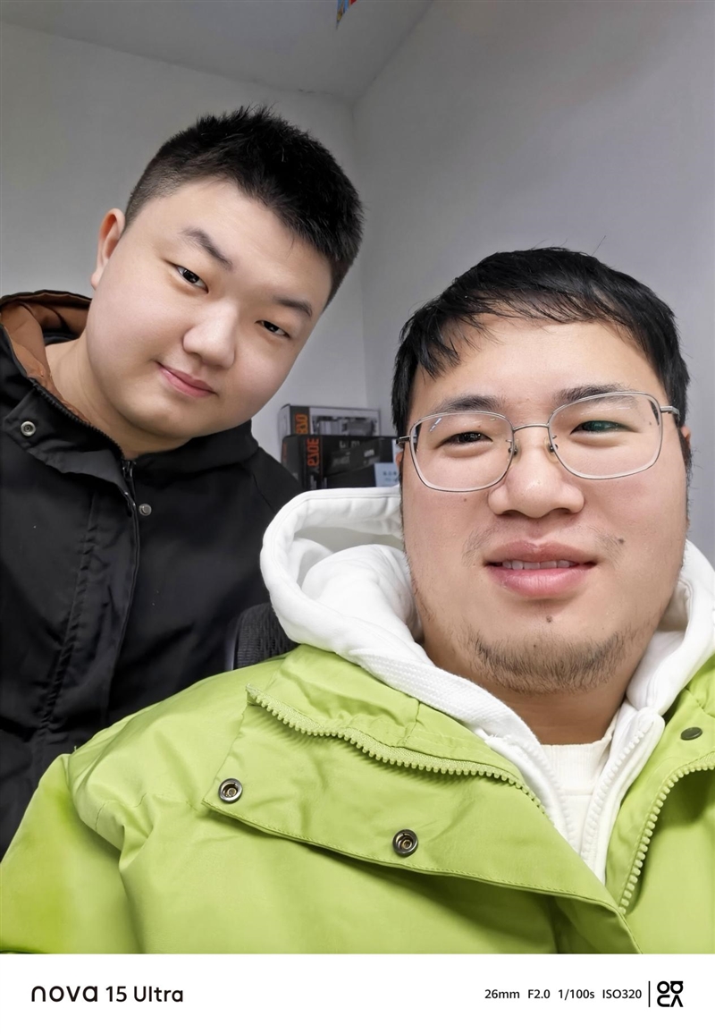 前后双红枫上阵 华为nova 15 Ultra全面评测：年轻人的影像轻旗舰！